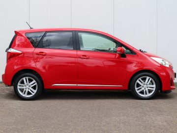 Toyota Verso-S